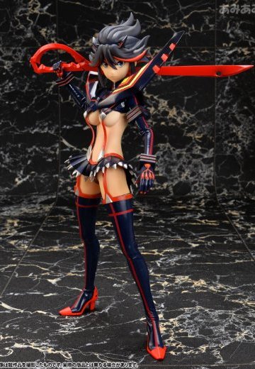 REAL ACTION HEROES No.664 RAH 纏流子（神衣・鮮血Ver.）（初回生産限定：「片太刀鋏 武滾流猛怒」 付）
