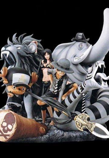 デスクトップリアルマッコイ 海贼王 モンキー･D･ルフィ&妮可・罗宾&托尼托尼・乔巴 Mastermind Theatre8 ver.  | Hpoi手办维基