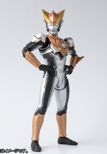 S.H.Figuarts 罗布奥特曼 罗索奥特曼 大地形态