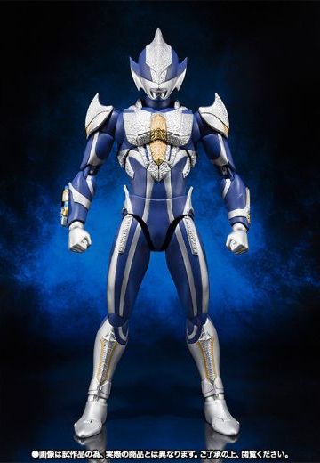 ULTRA-ACT  梦比优斯奥特曼 猎手骑士剑