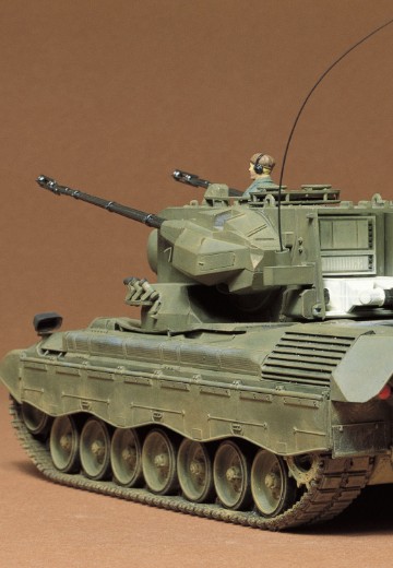 35099 1/35 联邦德国 猎豹 自行防空炮 | Hpoi手办维基