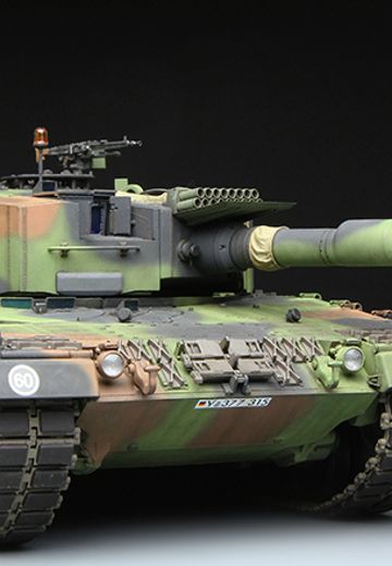 1/35 德国“豹”2A4主战坦克