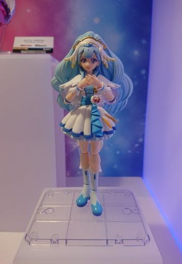 S.H.Figuarts HUGC 拥抱！光之美少女 药师寺纱彩 | Hpoi手办维基