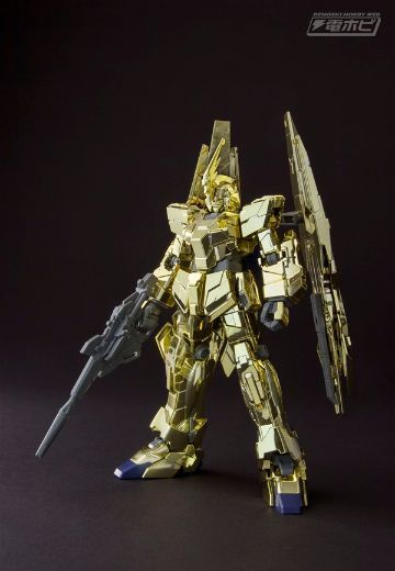 HGUC 机动战士高达UC: ONE OF SEVENTY TWO RX-0独角兽高达3号机 菲尼克斯 Unicorn Mode. Gold Coating ver. 