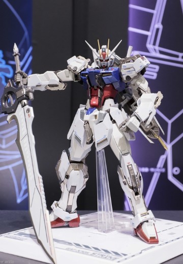 METAL BUILD 机动战士高达SEED  强袭高达+实体斩舰刀