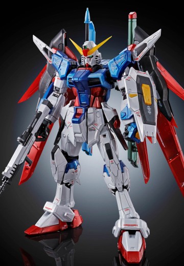 RG 1/144  命运高达［钛金质感］