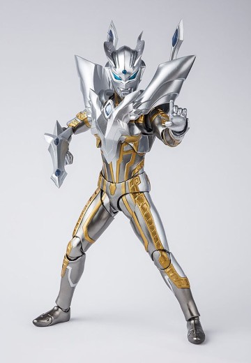 S.H.Figuarts  终极赛罗闪耀型 | Hpoi手办维基