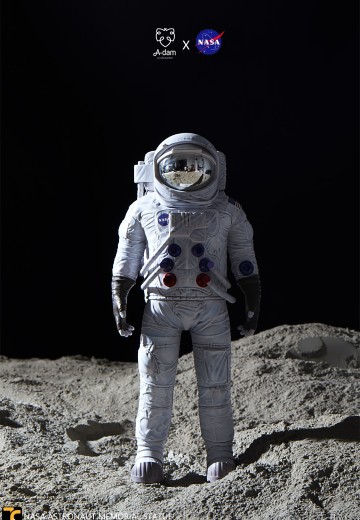 NASA 宇航员 纪念雕像