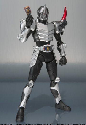 S.H.Figuarts 假面骑士龙骑 假面骑士铠