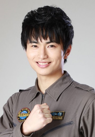 夏川遥辉