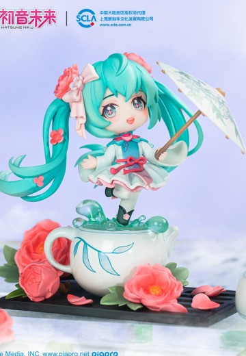 初音未来 花织雨润