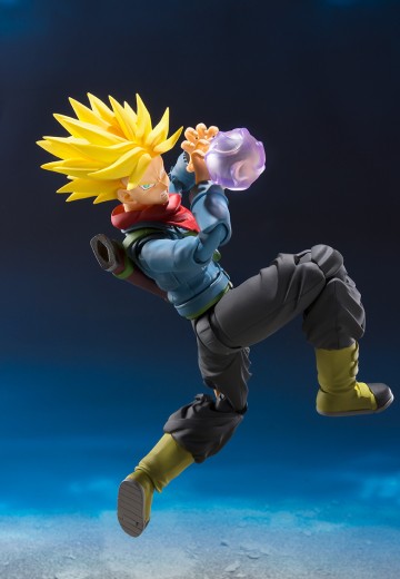 S.H.Figuarts 龙珠超 未来特兰克斯