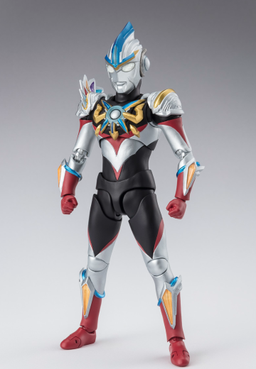 S.H.Figuarts 欧布奥特曼 三重形态