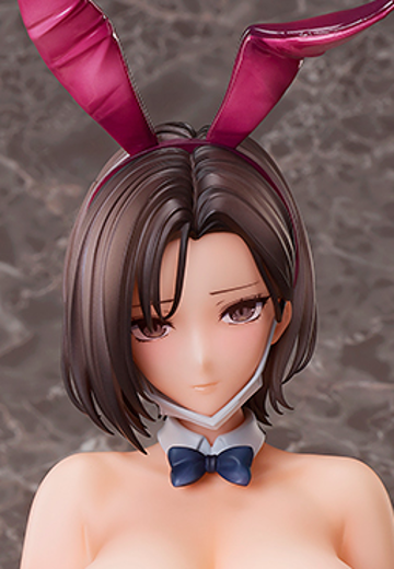 八坂愉美子 兔女郎