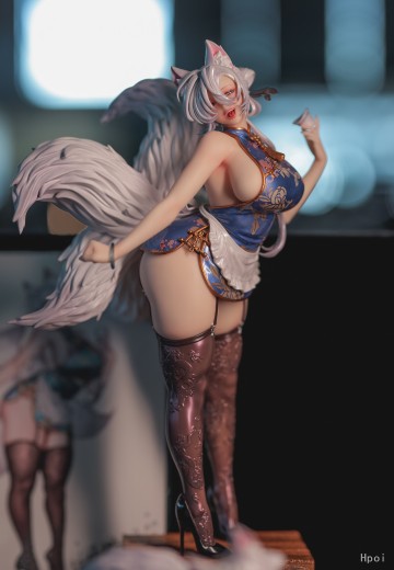 中华大厨娘—白狐 烟雨绿