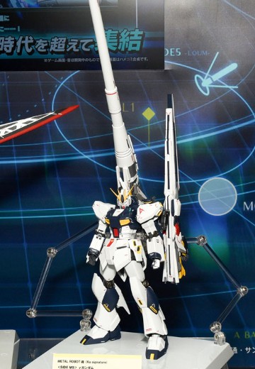 METAL ROBOT魂（Ka版）＜机动战士系列＞ν高达（长管飞翼浮游炮与长管飞翼浮游炮与高能米加粒子炮装备）