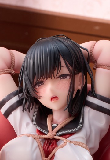 渡边彩纱：束缚