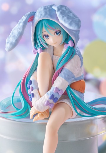 初音未来 压泡面人偶-兔耳睡衣蓝色款-