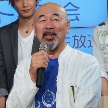 塾一久