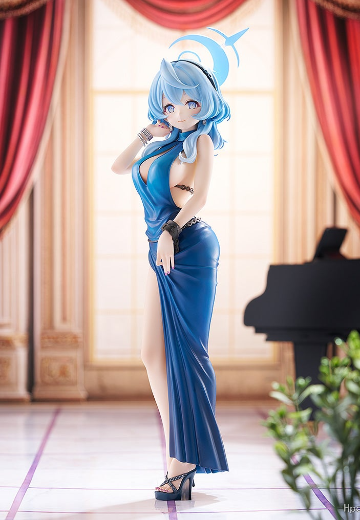 蔚蓝档案 天雨亚子（礼服）