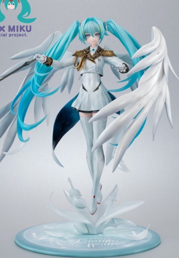 Lucrea  高达45周年联名初音未来 初音未来·飞翼高达零式EW形态 | Hpoi手办维基