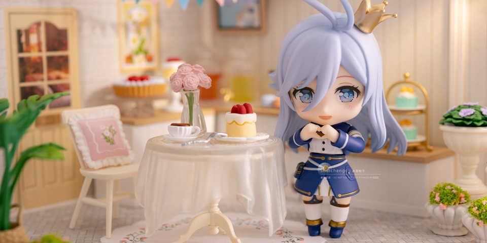 Happy Birthday, Lena！