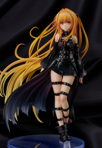出包王女DARKNESS 「金色暗影」 BLACK TRANS | Hpoi手办维基