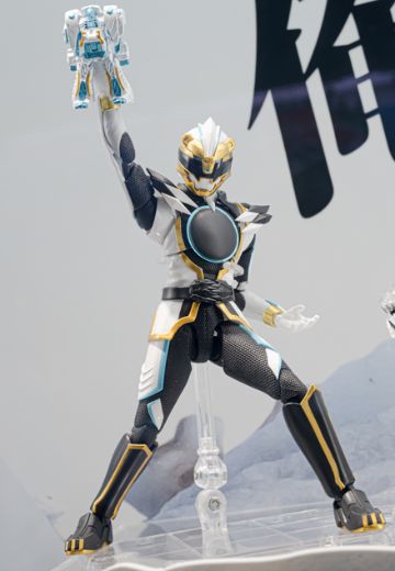 S.H.Figuarts 豪兽白熊 | Hpoi手办维基