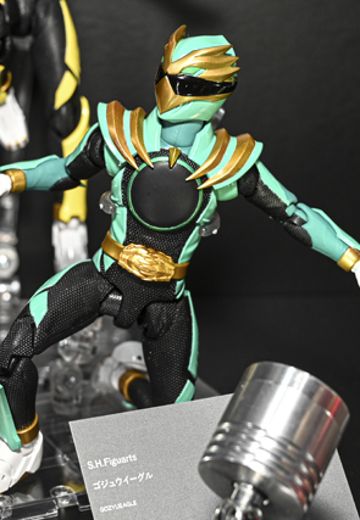 S.H.Figuarts 豪兽鹰