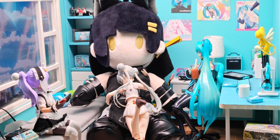 鸣潮「女漂泊者玩偶」