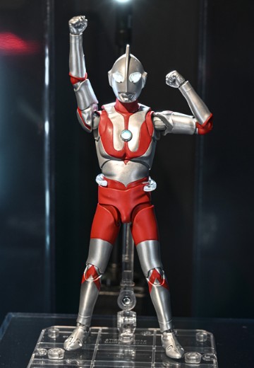 S.H.Figuarts（真骨雕制法） 奥特曼 60周年纪念版 | Hpoi手办维基