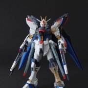 MG 1/100 强袭自由高达【クリア外装パーツ付き】