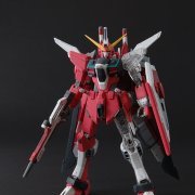 MG 1/100 无限正义高达【クリア外装パーツ付き】