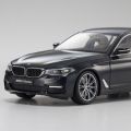 原创 1/18 BMW 5系 (G30) 宝石黑