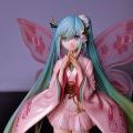 赛车初音