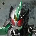 S.H.Figuarts  假面骑士亚马逊新生欧米伽