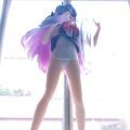 某白毛女孩子
