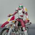 S.H.Figuarts 假面骑士剑 假面骑士星币 与 赤色方块号套装（暂译）