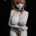 白色兔女郎小姐