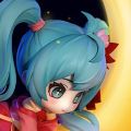 初音未来 月西江