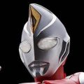 S.H.Figuarts(真骨雕制法) 戴拿奥特曼 闪亮型