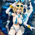 拼裝版Sophia要小心斷肩關節