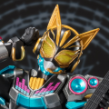 S.H.Figuarts 假面骑士娜猫 火旺节拍形态