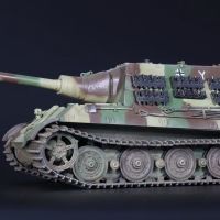 三花 1/35 猎虎战车