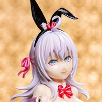 不时用俄语小声说真心话的邻桌艾莉同学动画版 Luminasta “艾莉”兔女郎