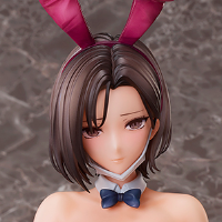八坂愉美子 兔女郎