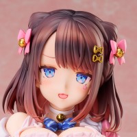 蝴蝶发夹少女