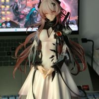 很好看，很温柔，各方面都不错，手办挺大的，比31cm高的，（算上角）从不同角度观看都很好，角是软的哦（还有还有，殿下是嗨丝哦，萨卡兹女魔王传统艺能）要说缺点的话1.底座的晶石刺比较尖，有些宝们打开拿的时候划伤了2.底座比较晃且人物和底座粘死了3.欧派可能看起来比较突出（我无所谓，可能个人喜欢big）如果钱包有余力推荐购买指数满分为5分，我打4分。厨力就max，最后放一个兔兔与手办的合影。不管多久，我们都是一家人，一定要组一辈子的主角团啊！你说是吧，牢博，哈基米，小特，兔兔！！！