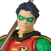 MAFEX 编号264 罗宾（蝙蝠侠：缄默）