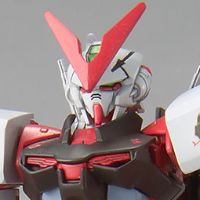 HG 1/144 异端高达红色机
